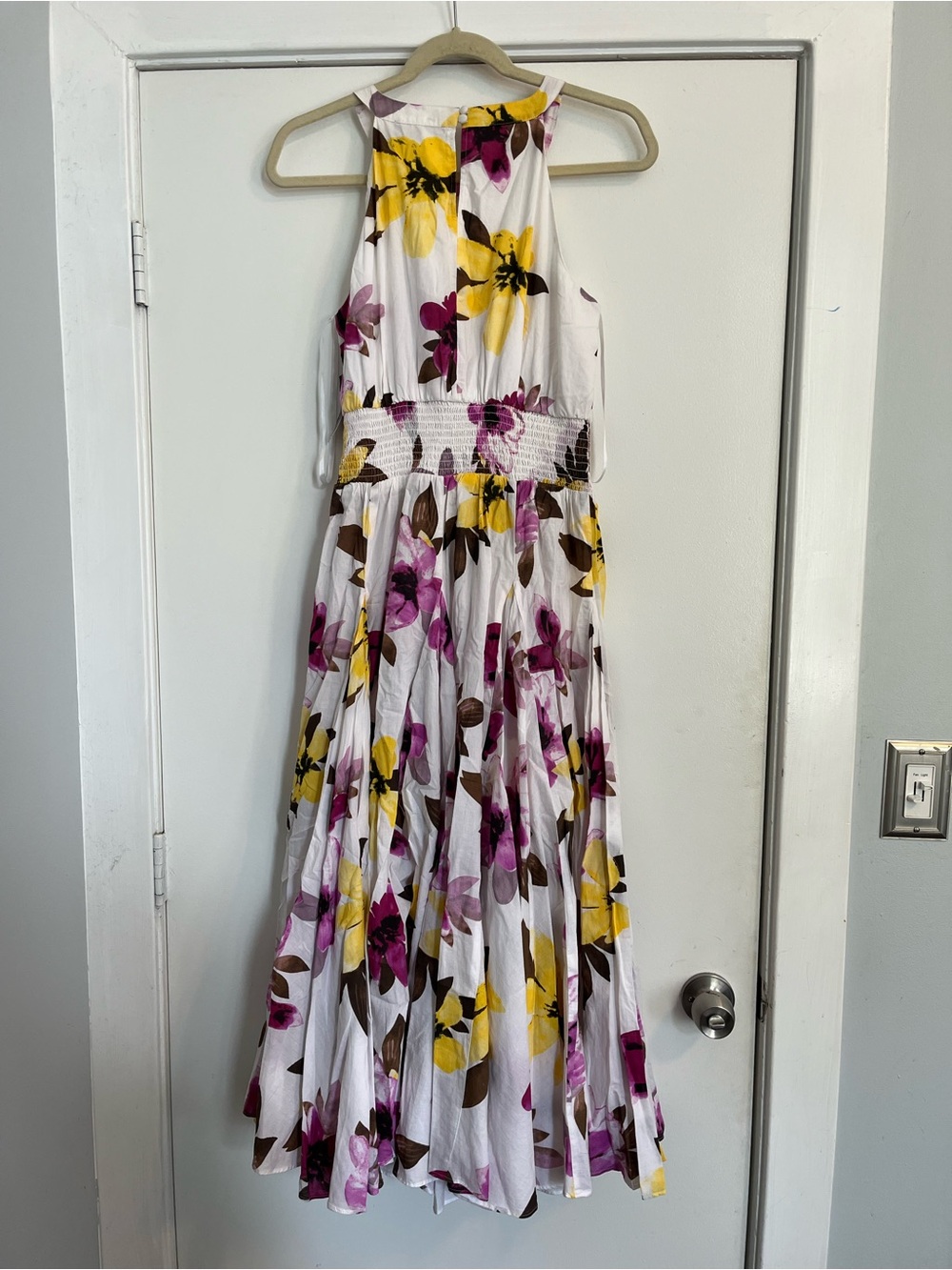 White Floral high neck Maxi Dress full skirt purple Pink & Yellow flowers FLAWS - Picture 4 of 10